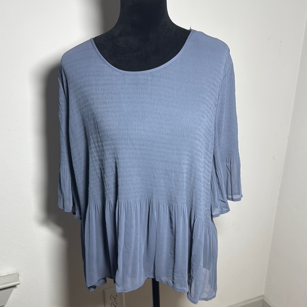 Pleione blue Smocked Babydoll‎ Blouse top lightweight Sz L shortsleeves